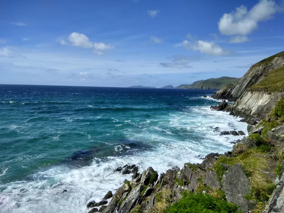 Photo of Coumeenoole Beach, Coumeenoole North, County Kerry, Ireland by Priya Saxena