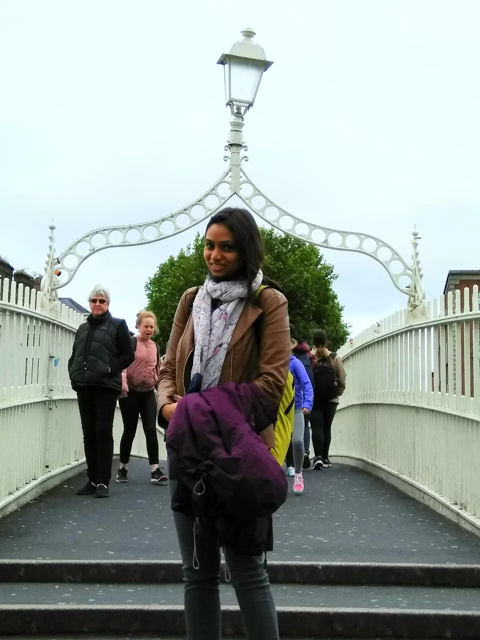 Photo of Ha'penny Bridge, Dublin, Ireland by Priya Saxena
