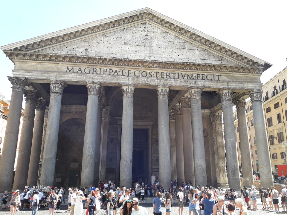 Photo of Pantheon, Piazza della Rotonda, Rome, Metropolitan City of Rome, Italy by Priya Saxena