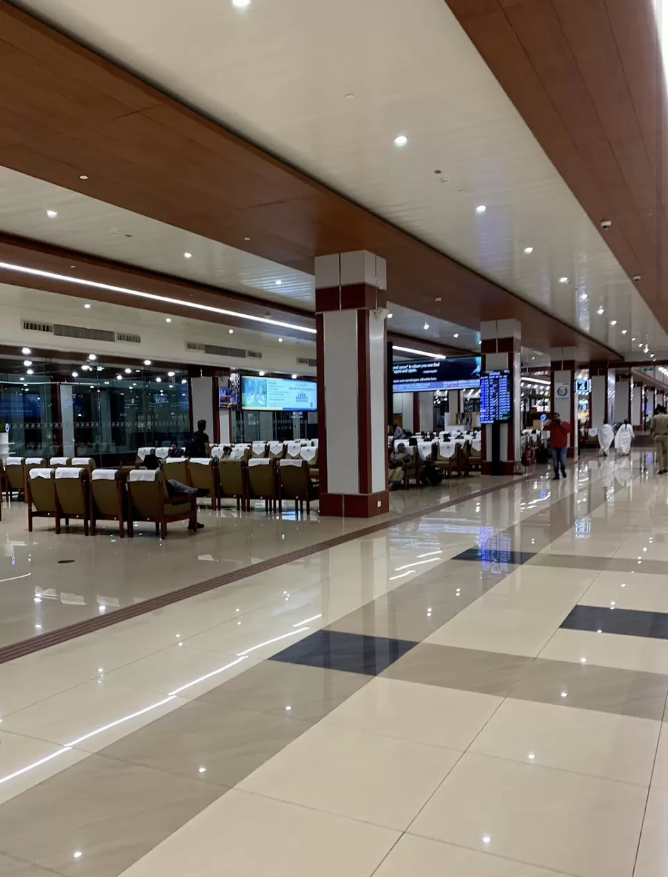 Photo of Yes I am in love with airports by Dr Sheetal