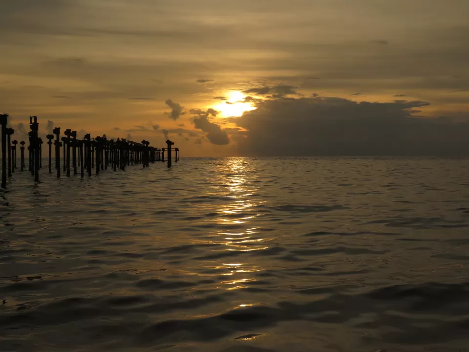 Photo of Alappuzha Beach, Kerala, India by Debasmita Rath