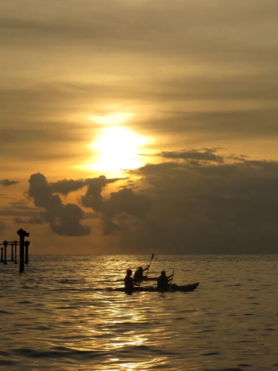 Photo of Alappuzha Beach, Kerala, India by Debasmita Rath
