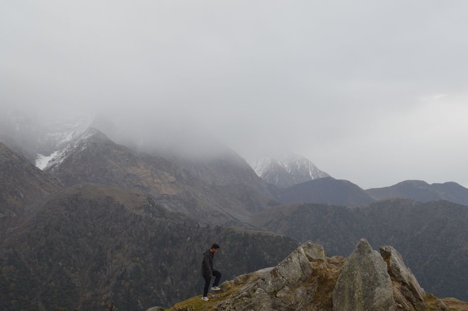 Photo of Bir, Triund, Mcleod: "Aur kitna chalna hai -> bas thoda aur " 8/23 by Vijendra Budiyal