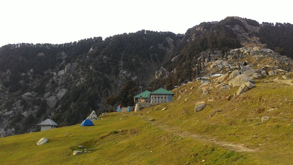 Photo of Bir, Triund, Mcleod: "Aur kitna chalna hai -> bas thoda aur " 17/23 by Vijendra Budiyal