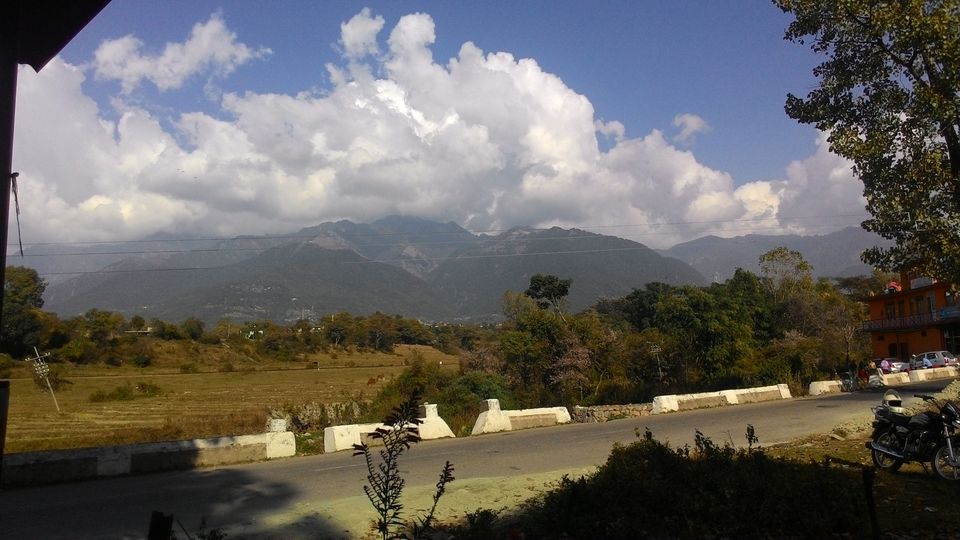 Photo of Bir, Triund, Mcleod: "Aur kitna chalna hai -> bas thoda aur " 19/23 by Vijendra Budiyal