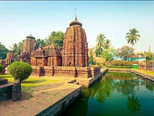 Photo of भारत की इन बेहतरीन जगहों पर घूम सकते हैं सिर्फ 5 हजार रुपए में, by Er.JACKY GOYAL
