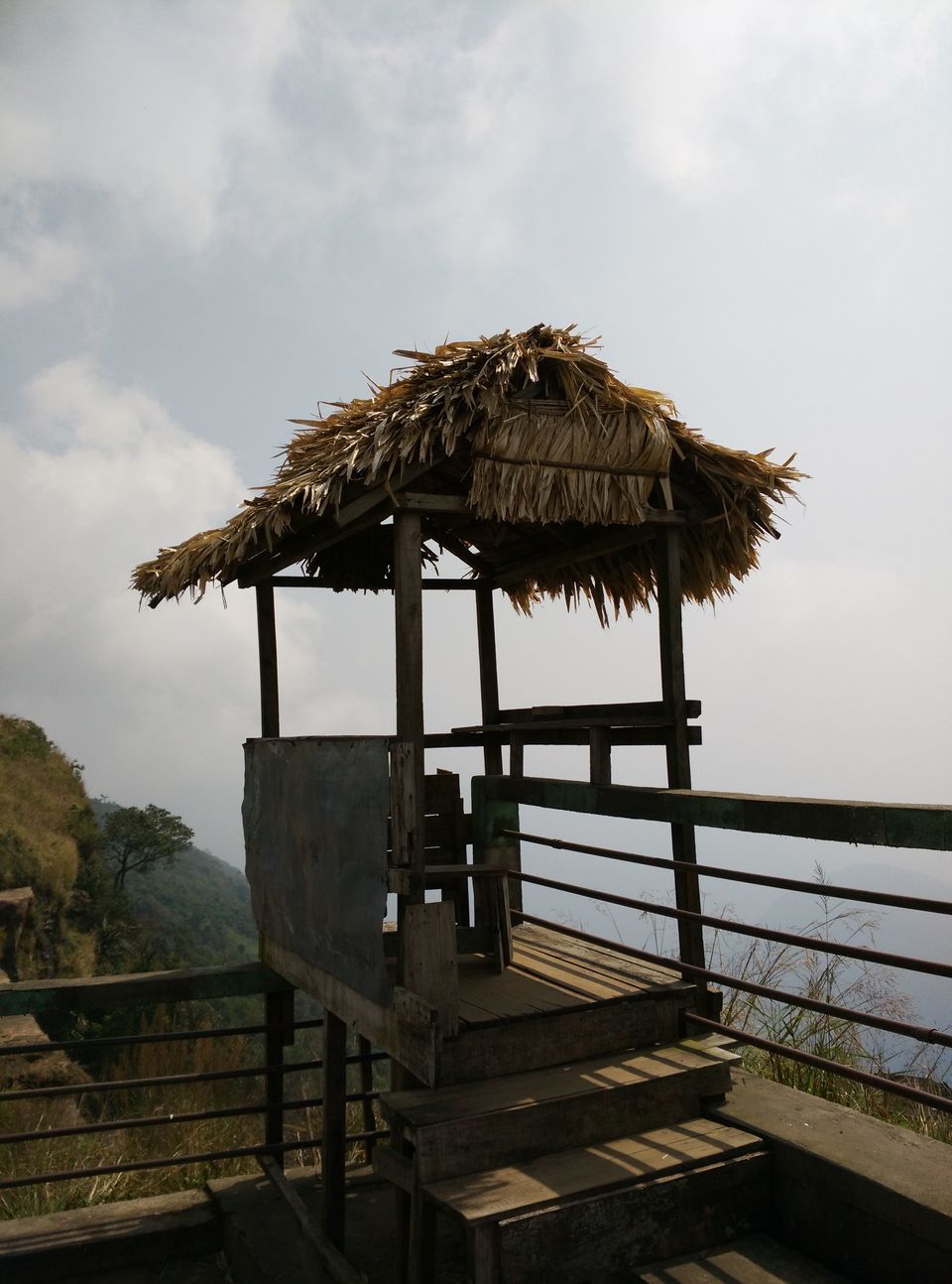 Photo of Cherrapunjee (Sohra) – A lonely but awesome place! 21/66 by Deepak Toppinkatti