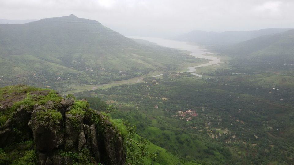 Photo of Glimpse of heaven in Panchgani 3/3 by yamini saini