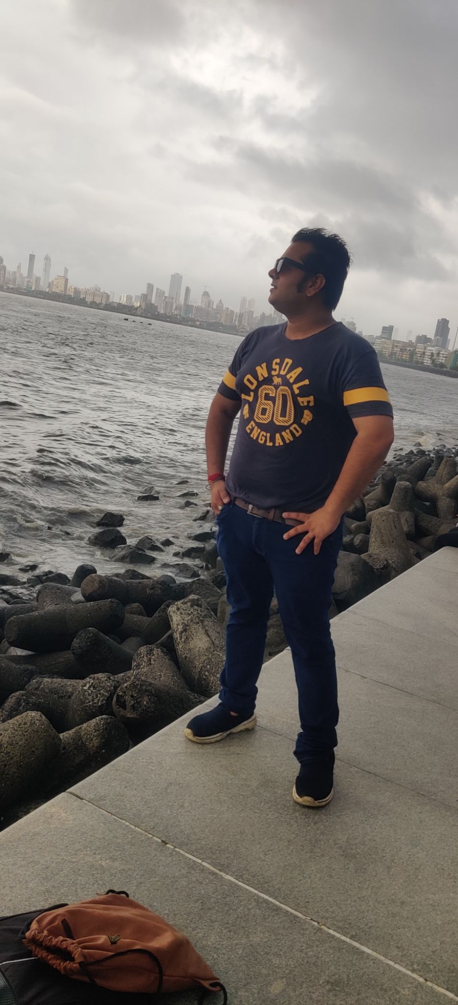 Photo of Marine Lines by Prashant Jain