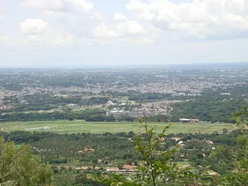 Photo of Chamundi Hill, Mysore, Karnataka, India by Aishwarya Venugopal