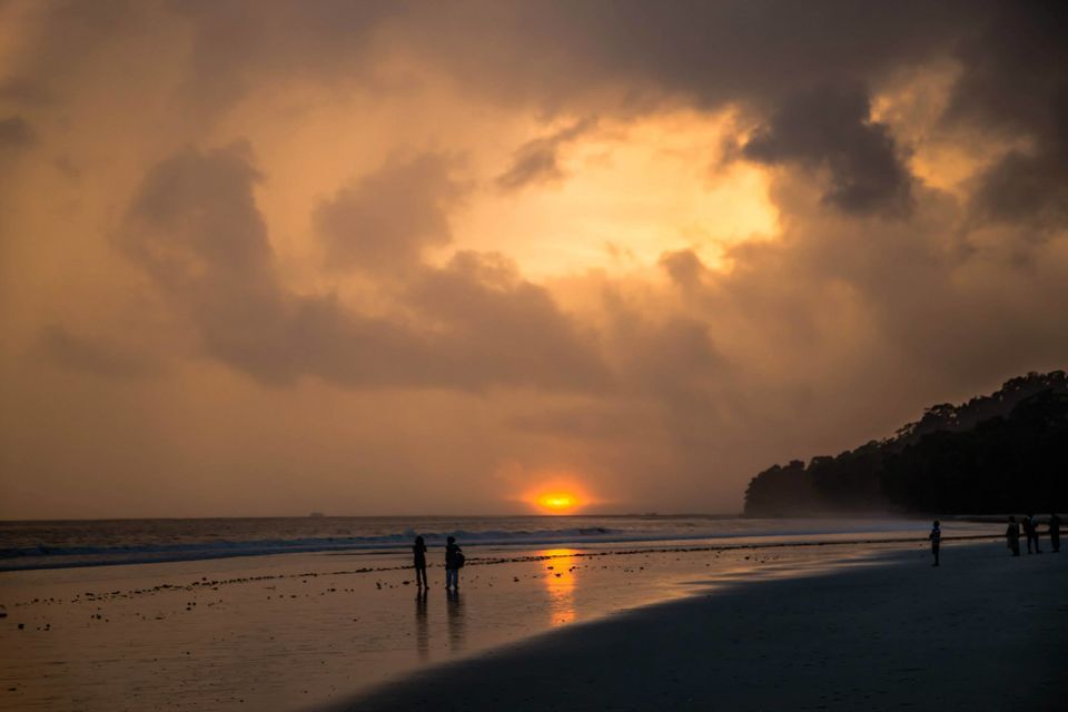 Photo of Dive and break the boundaries of realities 10/32 by Vasanth Varadan