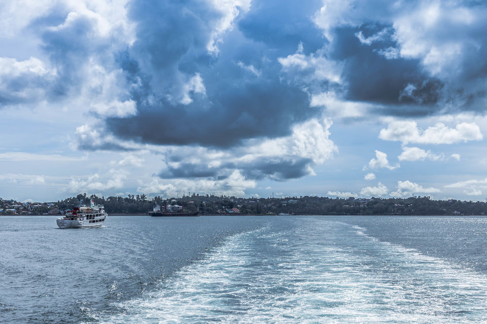 Photo of Dive and break the boundaries of realities 5/32 by Vasanth Varadan