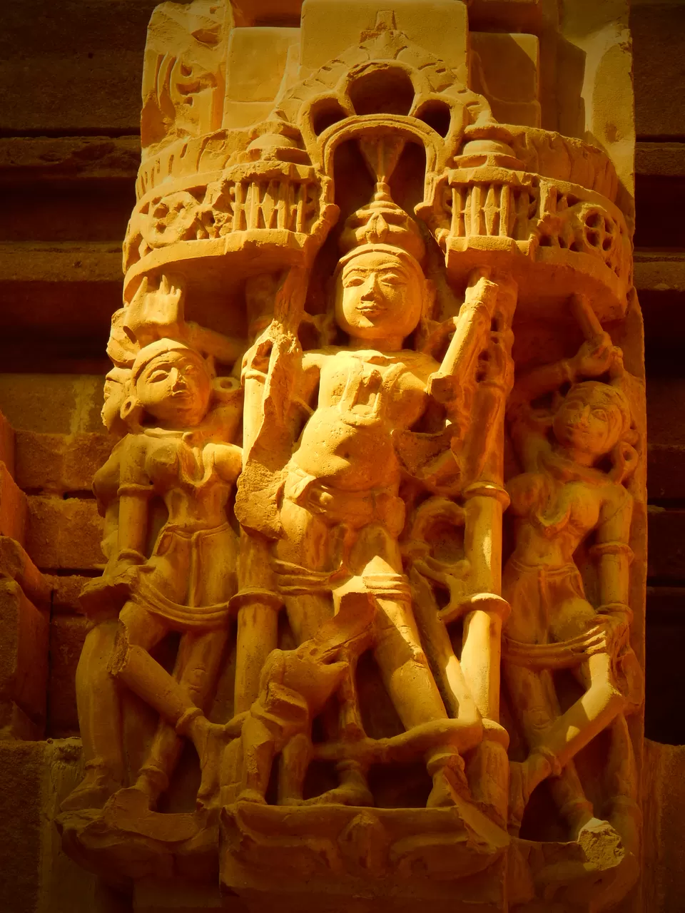 Photo of Jaisalmer Fort, Fort Rd, Amar Sagar Pol, Jaisalmer, Rajasthan 345001, India by Bikashjyoti Pathak