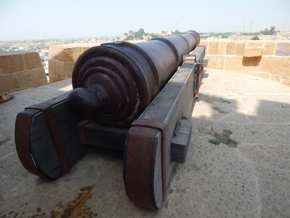 Photo of Jaisalmer Fort, Fort Rd, Amar Sagar Pol, Jaisalmer, Rajasthan 345001, India by Bikashjyoti Pathak