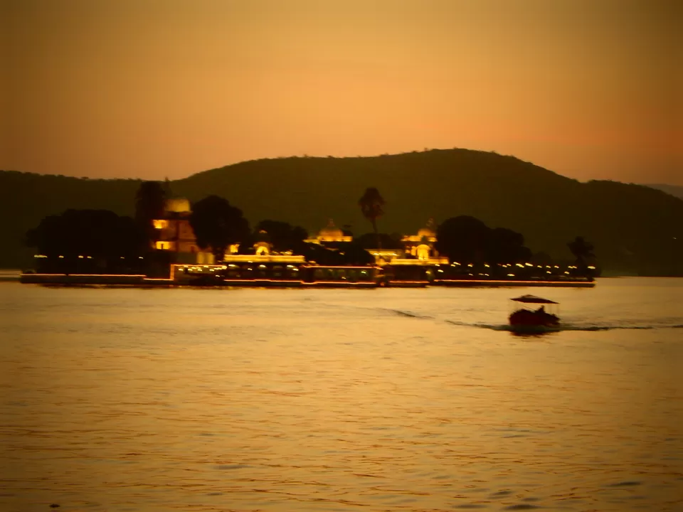 Photo of Lake Pichola, Lake Pichola, Pichola, Udaipur, Rajasthan 313001 by Bikashjyoti Pathak