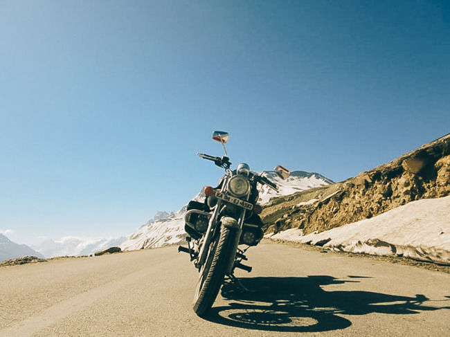 Photo of Travelling Solo?? 2/6 by Swarchaa