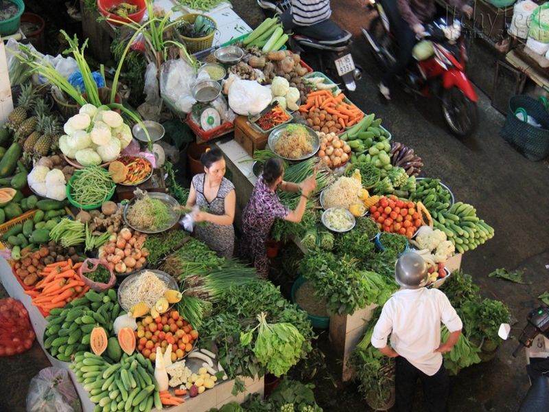 Photo of Hanoian snacks – A way of life 4/5 by Alex Nguyen