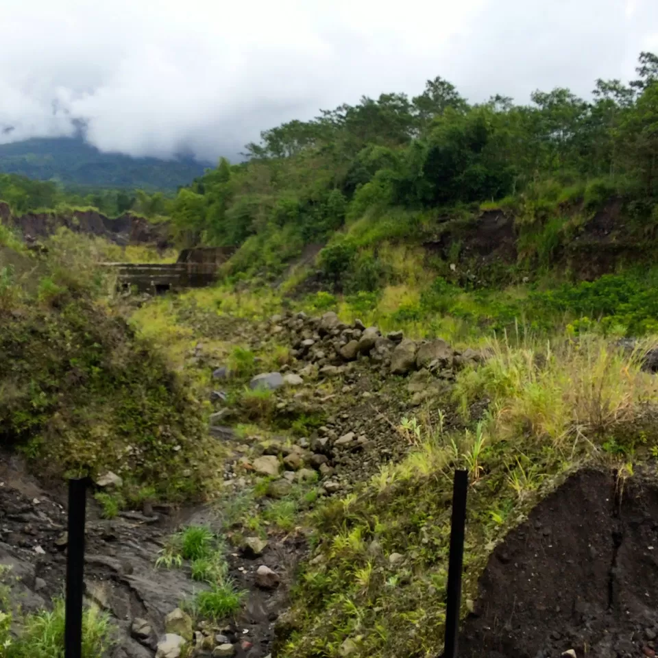 Photo of Mount Merapi, Suroteleng, Central Java, Indonesia by Nor Amanah