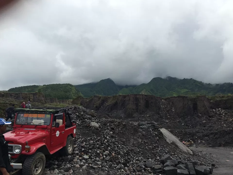 Photo of Mount Merapi, Suroteleng, Central Java, Indonesia by Nor Amanah