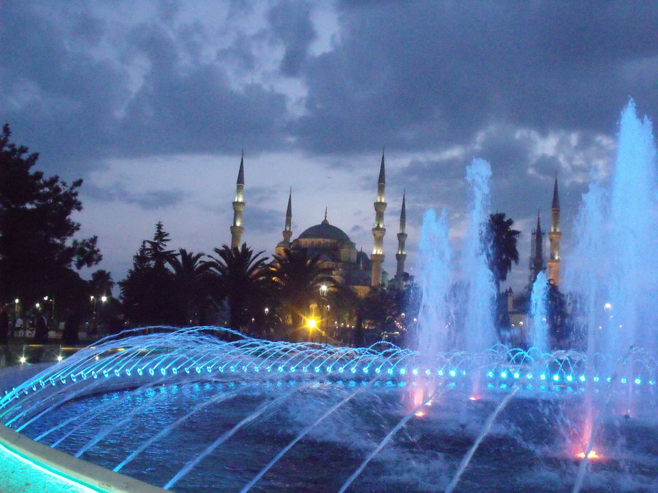 Photo of When in Istanbul go to the Turkish bazaar 10/21 by Elena