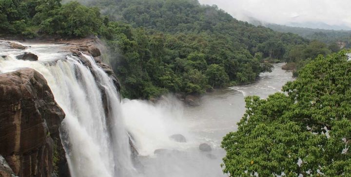 Photo of भारत में सबसे ज्यादा कमाई वाली फिल्म बाहुबली...में दिखाए गए कुछ प्रसिद्ध जगह। by KRIPA YADAV