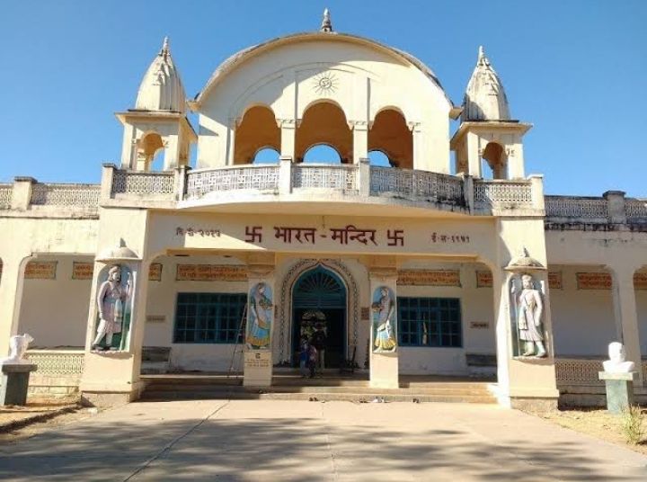 Photo of पोरबंदर के कुछ प्रसिद्ध जगह। by KRIPA YADAV