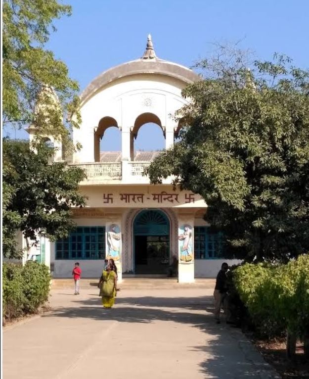 Photo of पोरबंदर के कुछ प्रसिद्ध जगह। by KRIPA YADAV