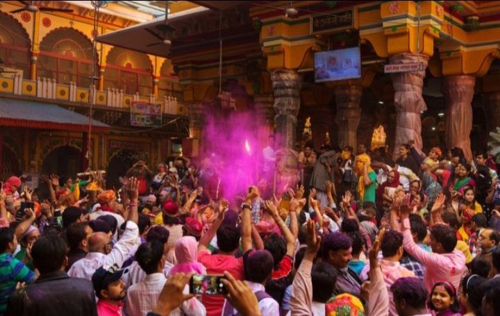Photo of HOLI TRAVEL: इस साल होली का त्योहार मनाने का प्लान बनाएं ,इन 5 फेमस जगहों पर। by Kosha Yadav