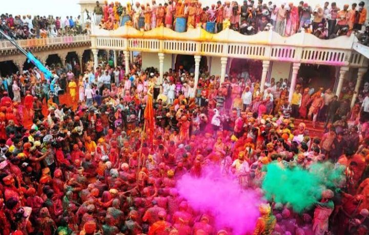 Photo of HOLI TRAVEL: इस साल होली का त्योहार मनाने का प्लान बनाएं ,इन 5 फेमस जगहों पर। by Kosha Yadav