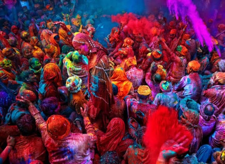 Photo of HOLI TRAVEL: इस साल होली का त्योहार मनाने का प्लान बनाएं ,इन 5 फेमस जगहों पर। by Kosha Yadav