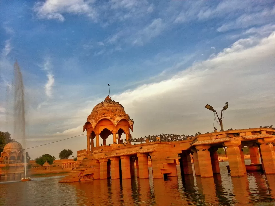 Photo of Gadisar Lake, Postal Colony, Jaisalmer, Rajasthan, India by Rashmi Prasanna