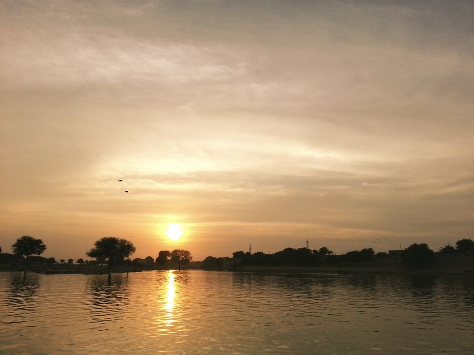Photo of Sunset By The Heritage Lake by Rashmi Prasanna