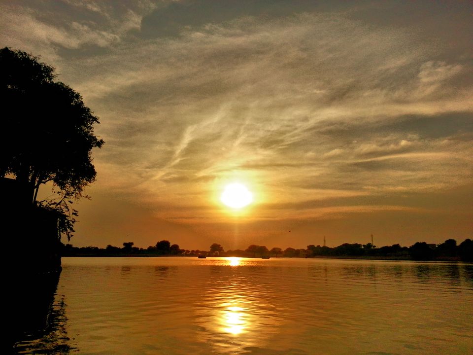 Photo of Sunset By The Heritage Lake by Rashmi Prasanna