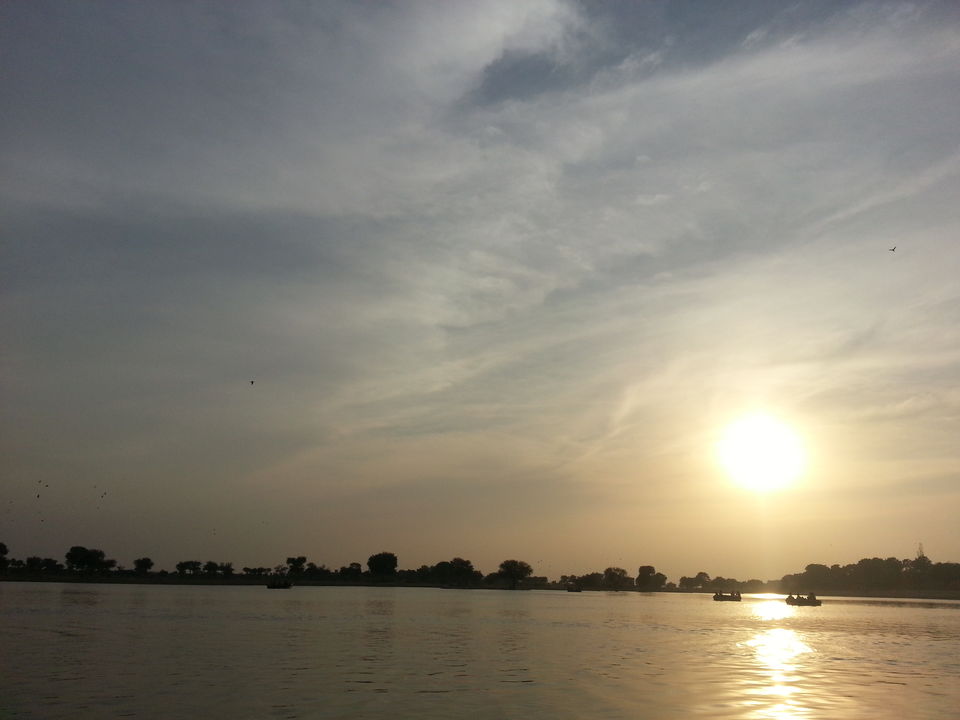 Photo of Sunset By The Heritage Lake by Rashmi Prasanna
