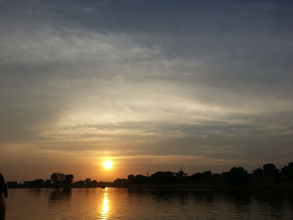Photo of Sunset By The Heritage Lake by Rashmi Prasanna