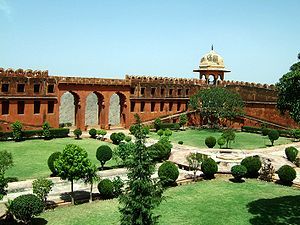 Photo of Places To Visit In Jaipur: 10 Sites That Will Rekindle Your Love For The Pink City 5/10 by Shalini Gupta