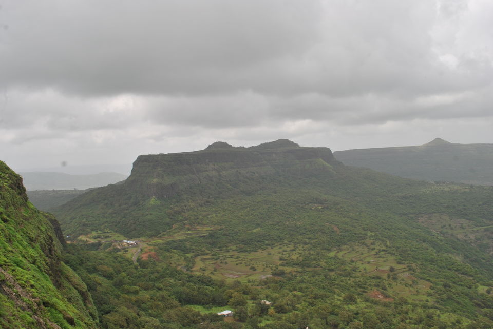 Photo of Lohagad Fort, Lonavala 19/46 by Daya Parulekar