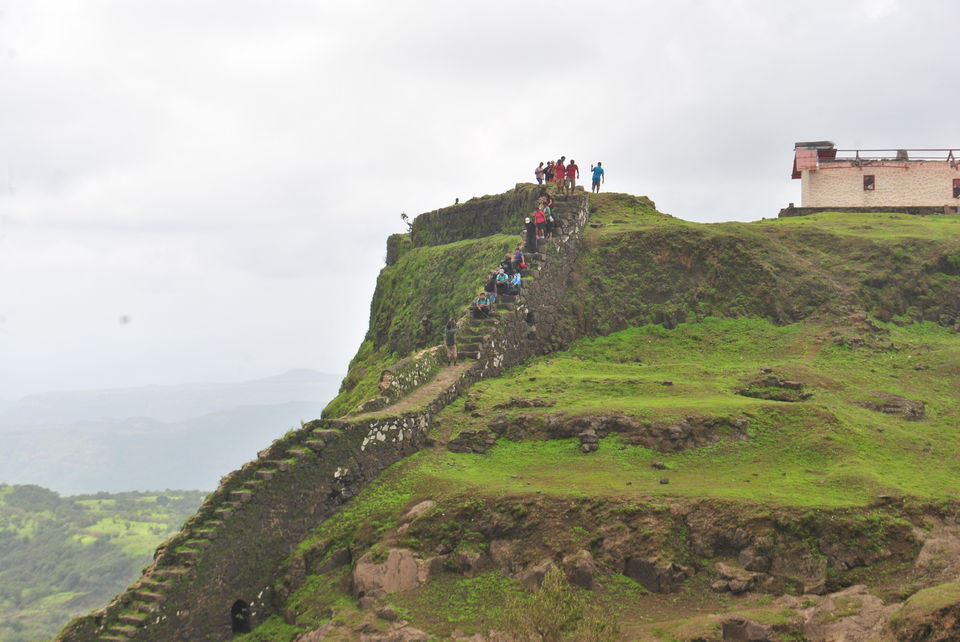 Photo of Korigadh Fort, Lonavala 26/34 by Daya Parulekar