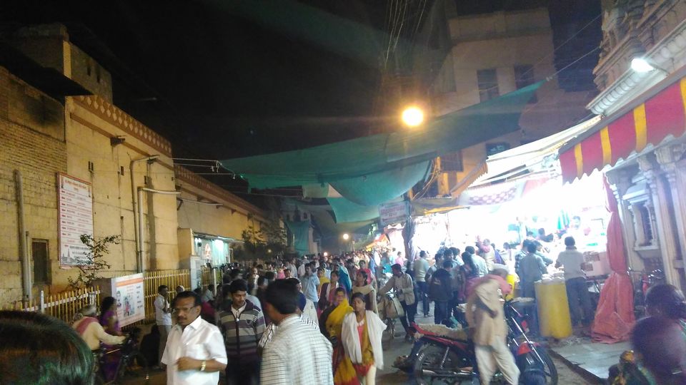Photo of Ride to Pandharpur, Maharashtra- Vitthal Rukmini Temple 24/35 by Daya Parulekar