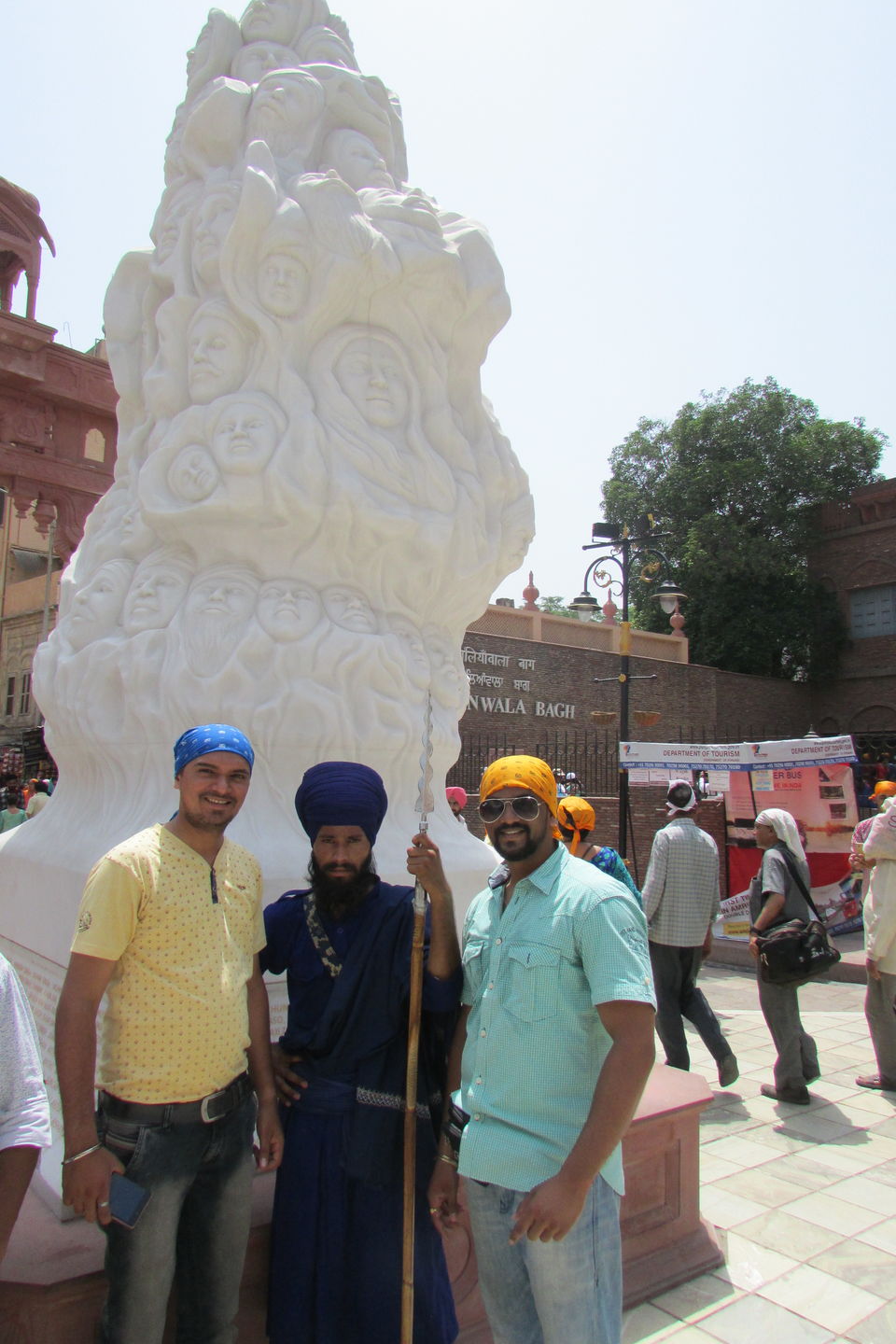 Photo of Amritsar, Punjab (Golden Temple/ Wagha Border) 7/36 by Daya Parulekar