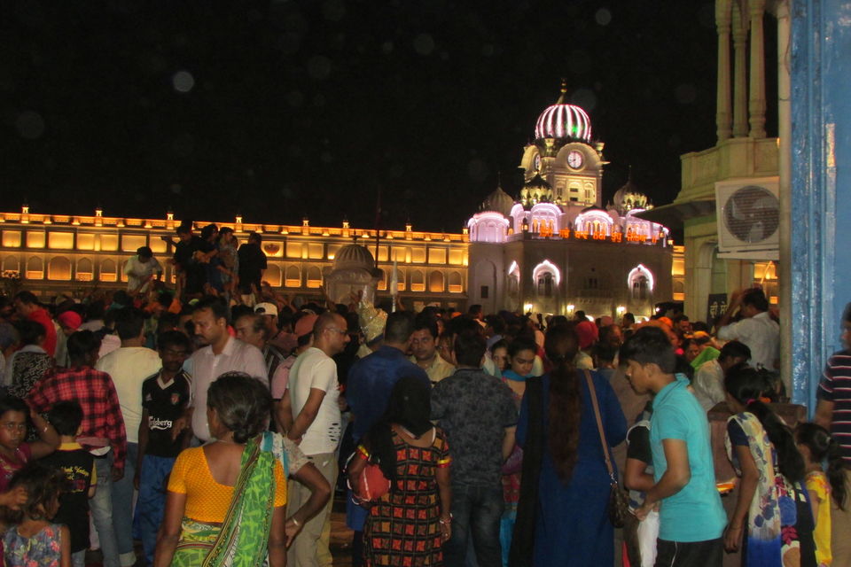 Photo of Amritsar, Punjab (Golden Temple/ Wagha Border) 17/36 by Daya Parulekar