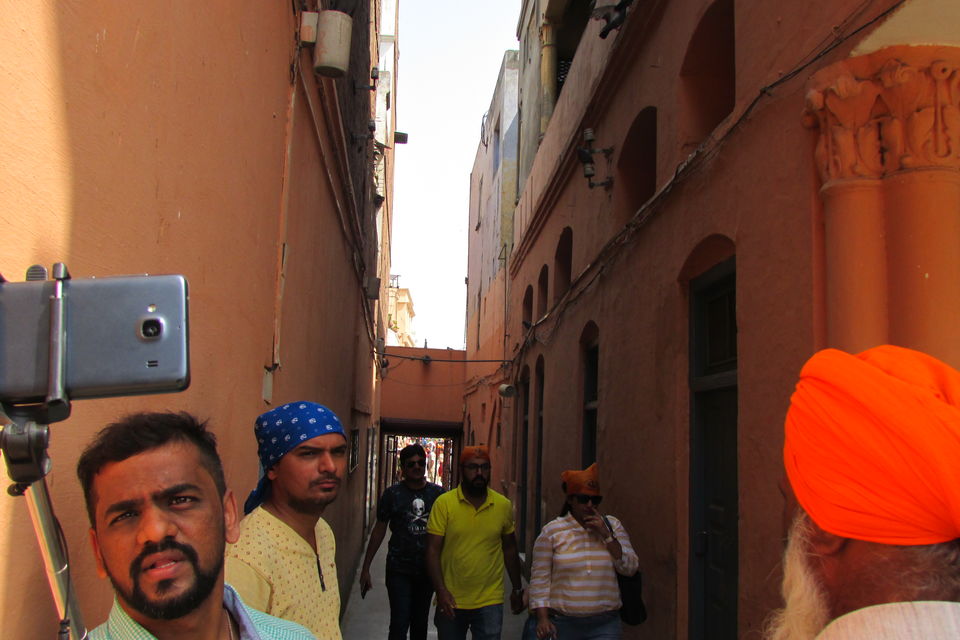 Photo of Amritsar, Punjab (Golden Temple/ Wagha Border) 25/36 by Daya Parulekar