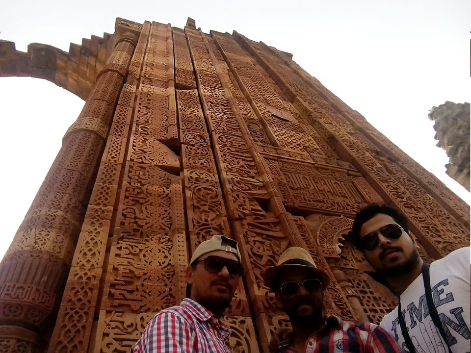 Photo of Delhi Tour (Red Fort/ Lotus Temple/ India Gate/ Qutub Minar) 19/24 by Daya Parulekar