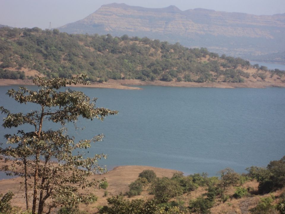 Photo of Mulshi Dam - Pune 12/32 by Daya Parulekar