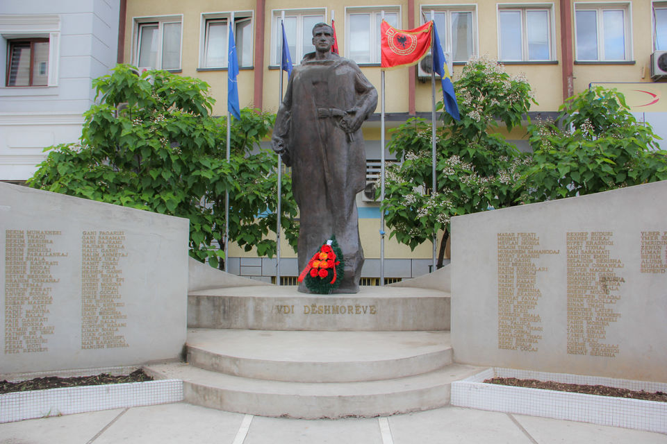 Photo of The war is over: Prizren (Kosovo) 1/32 by Nicolas Zapata