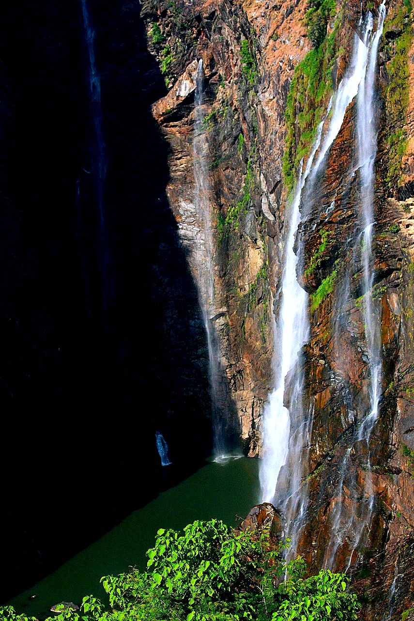 Photo of Jog Falls: Crazy 1450km 22hrs 2 friends 2 states 13/26 by _itchyfeettrips