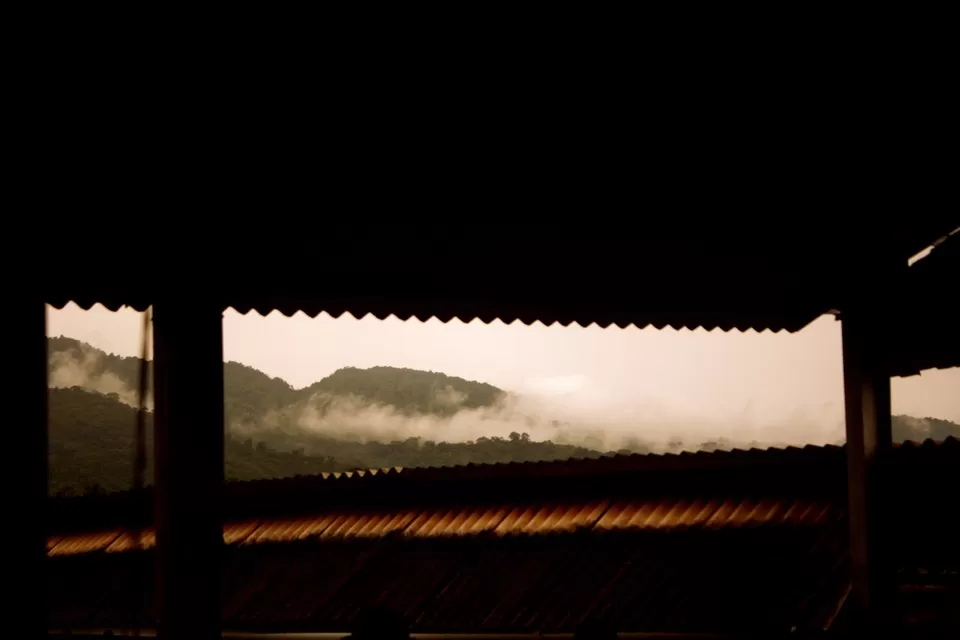 Photo of Murudeshwar Railway Station, Mavalli, Karnataka, India by _itchyfeettrips