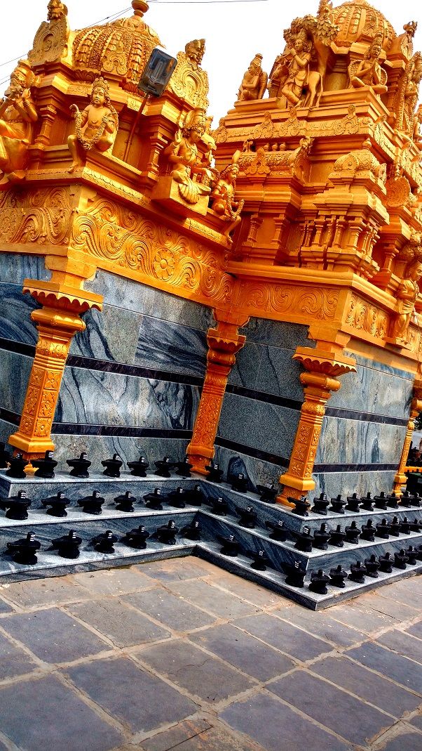 Photo of Kotilingeshwar - Temple of 10million lingas 10/23 by _itchyfeettrips