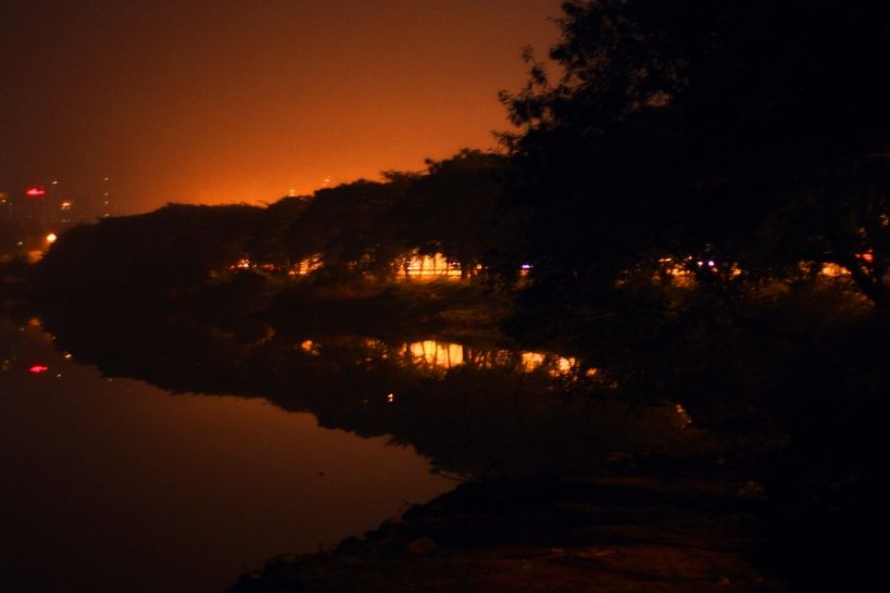 Photo of Lake with a view - Night drive 3/7 by _itchyfeettrips