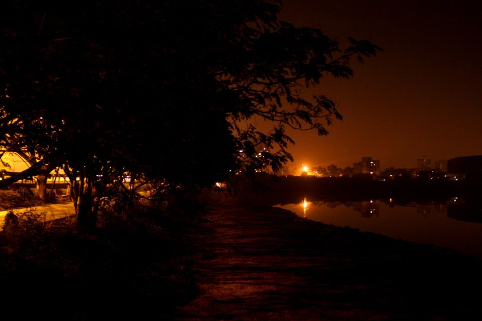 Photo of Lake with a view - Night drive 5/7 by _itchyfeettrips